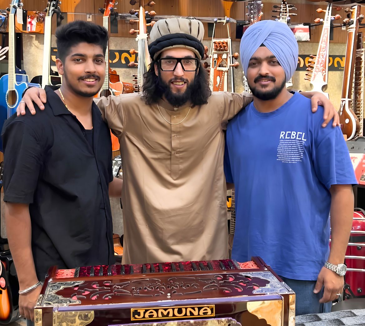 The Secret Behind Great Performances: Baabarr Mudacer Visits Jamuna Music